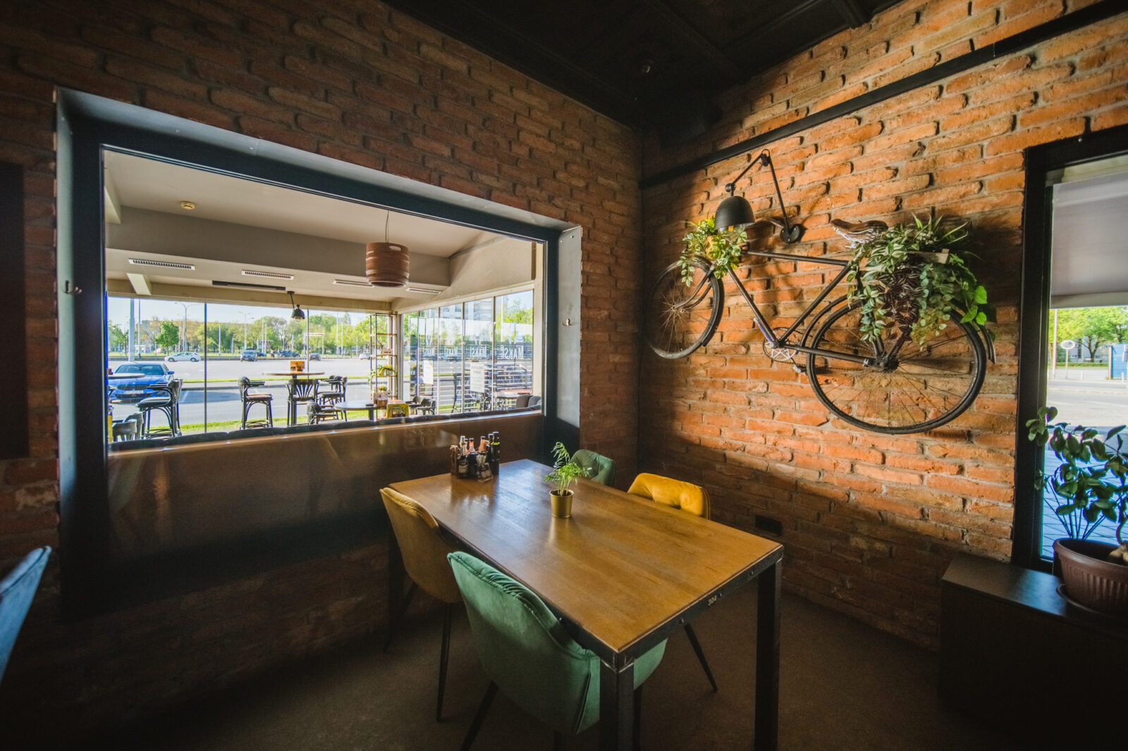 Galerija 14 - Ožujsko Pub Maksi