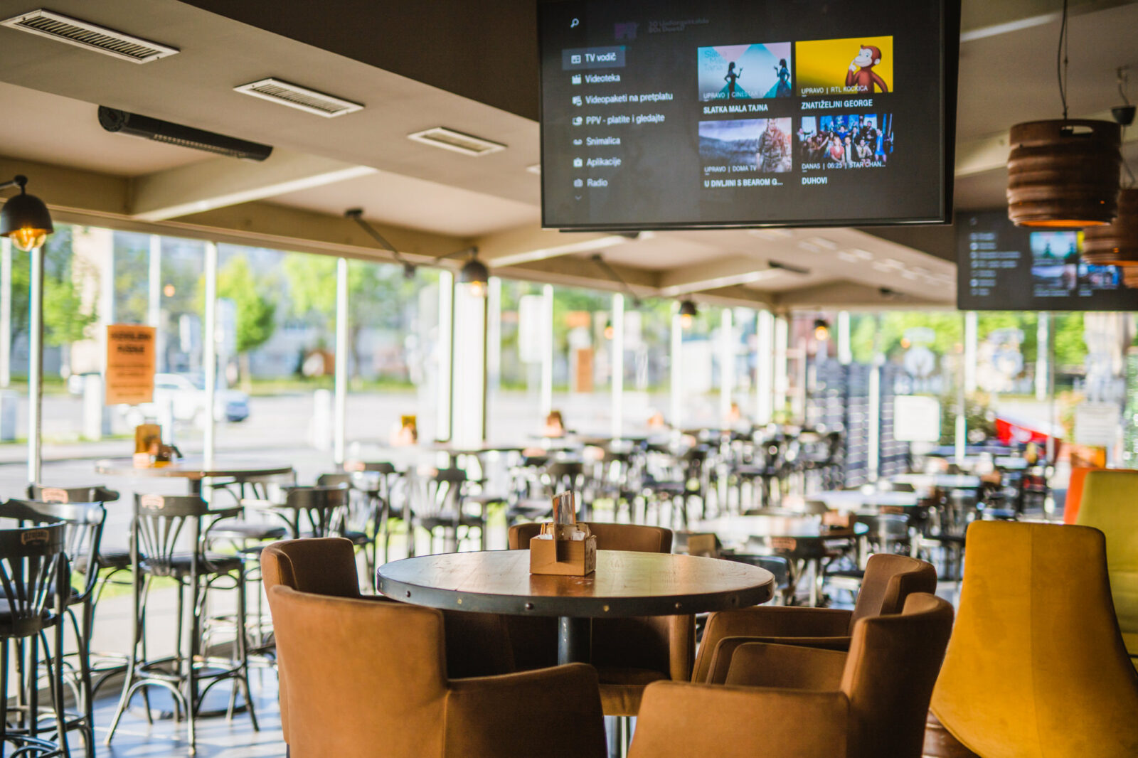 Galerija 32 - Ožujsko Pub Maksi